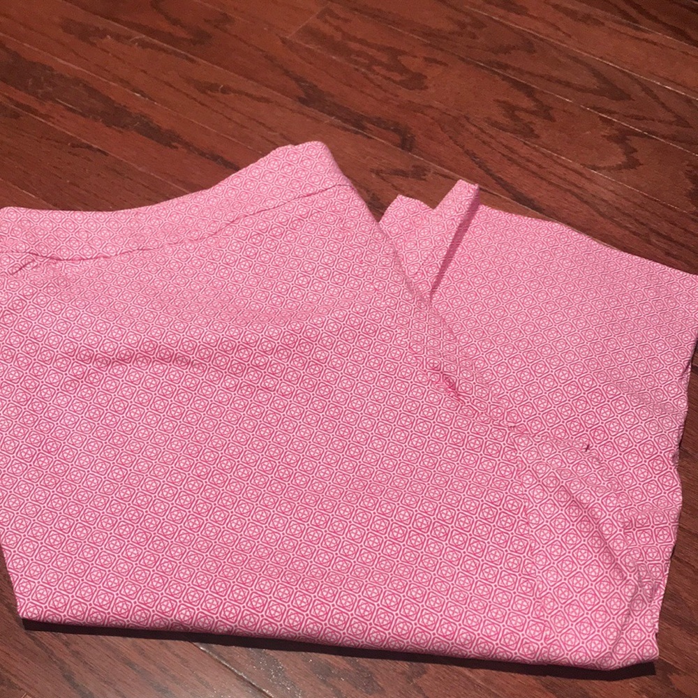 NWOT: Belk dressy and stretchy capris! 24W